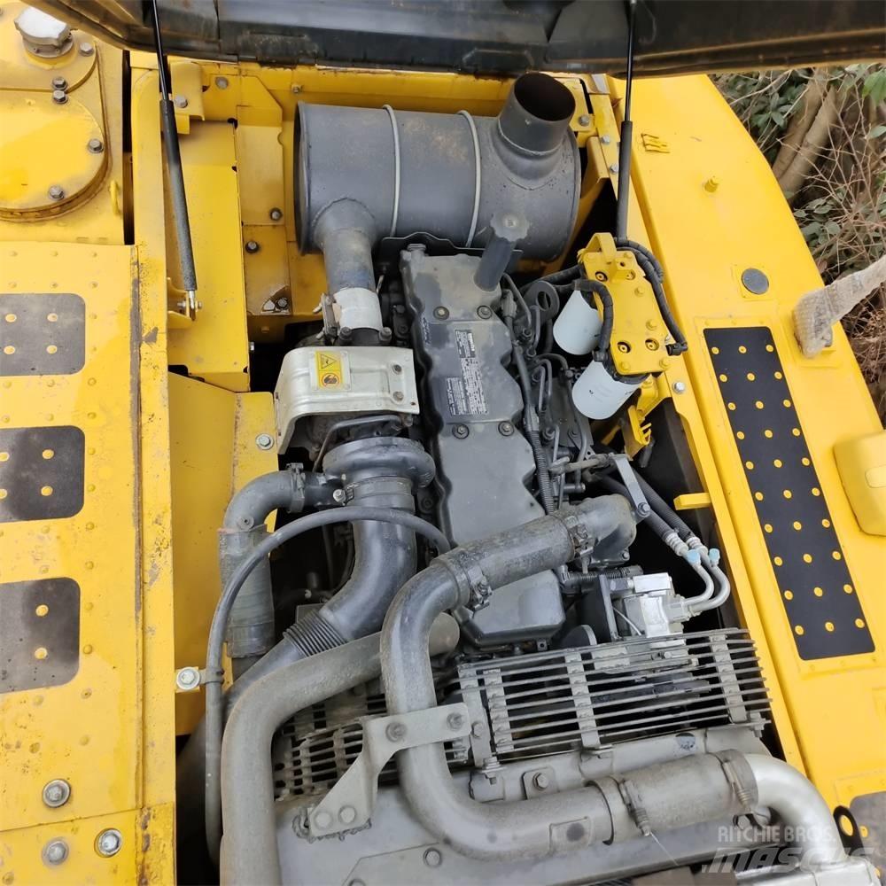 Komatsu PC 210 LC Bageri guseničari