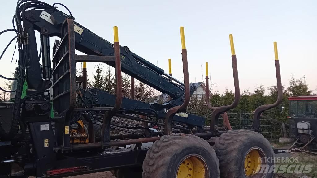 John Deere 1010D Forvarderi