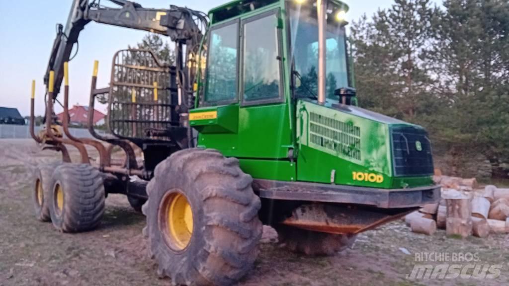 John Deere 1010D Forvarderi
