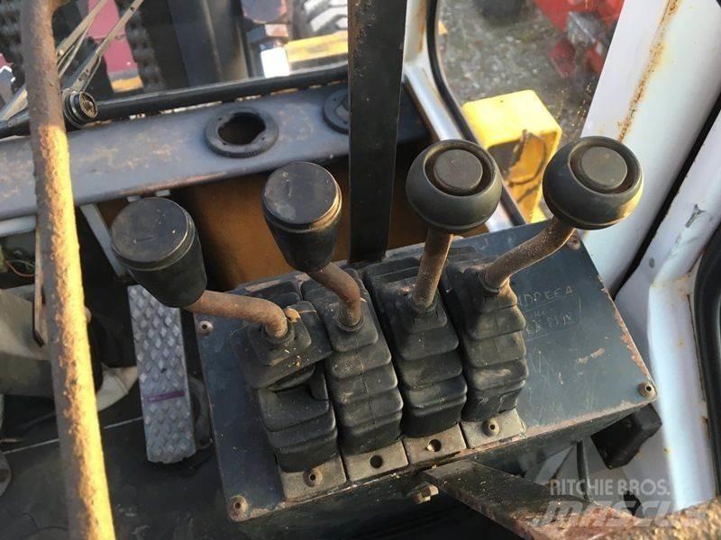 Kalmar DC15-1200 Dizelski viljuškari