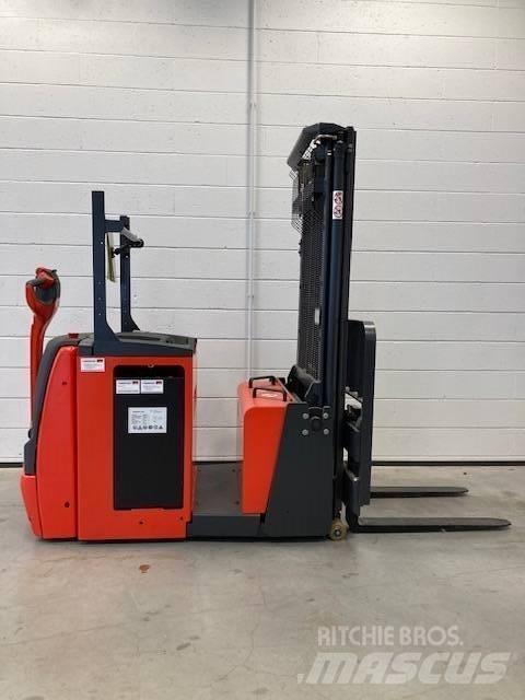 Linde L12AC/1171-01 Ručni električni viljuškar