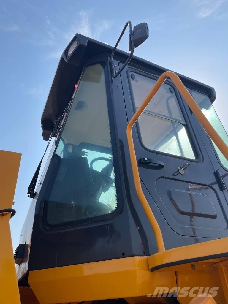 LiuGong 856 H Bageri guseničari