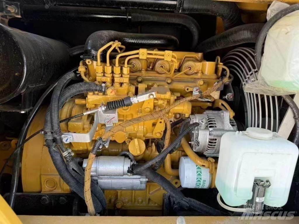 CAT 307E2 Bageri guseničari