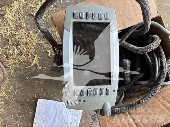 Agco 7430 Prese/balirke za četvrtaste bale