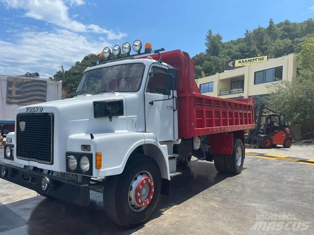 Volvo N10 ST Kiperi kamioni