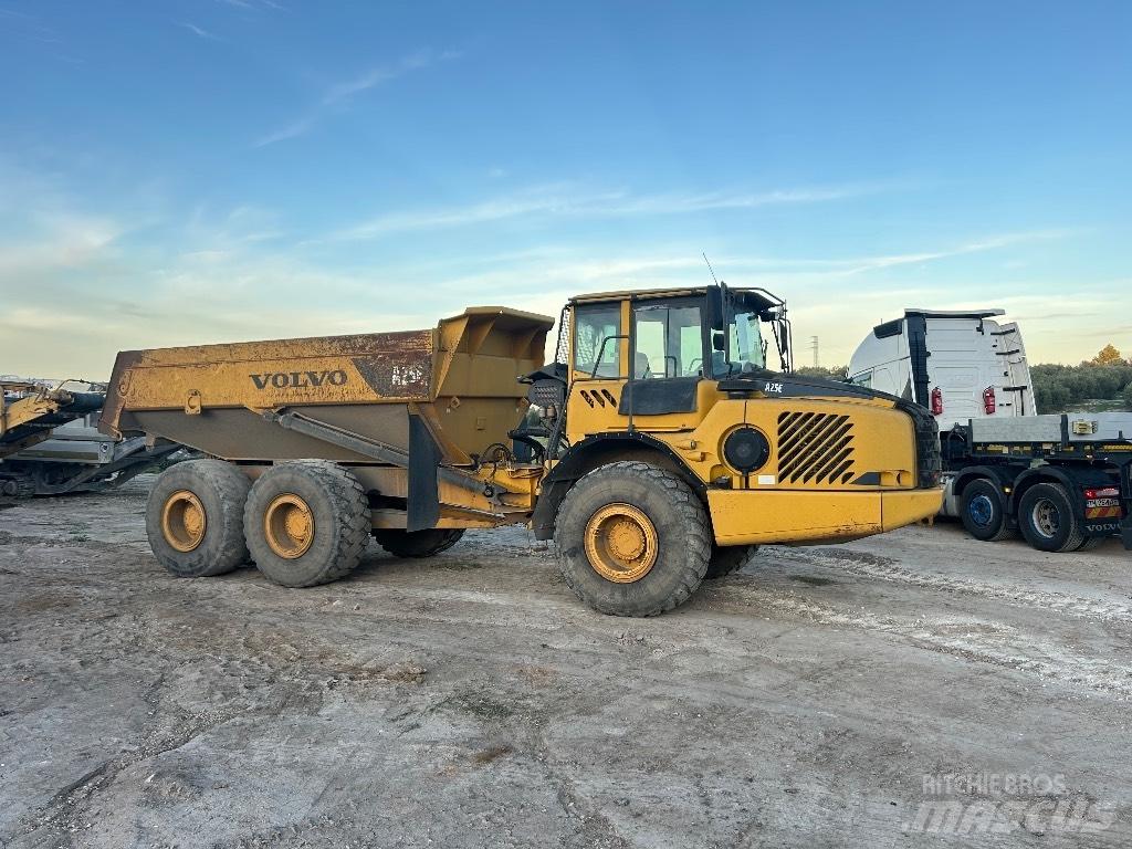 Volvo A 25 E Zglobni damperi