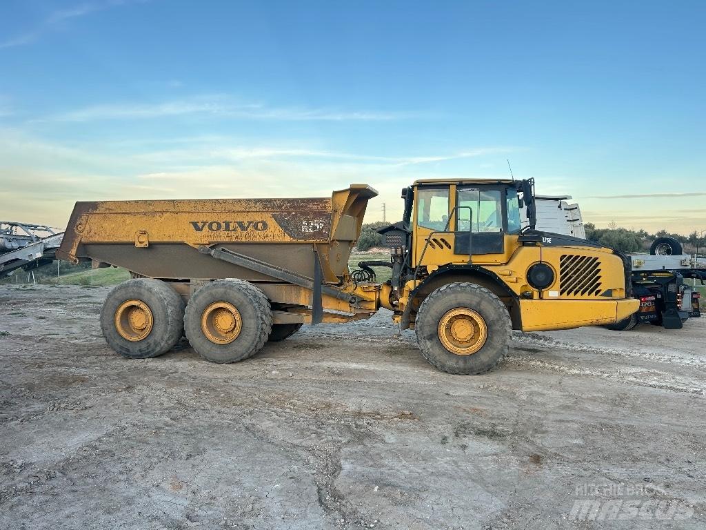 Volvo A 25 E Zglobni damperi