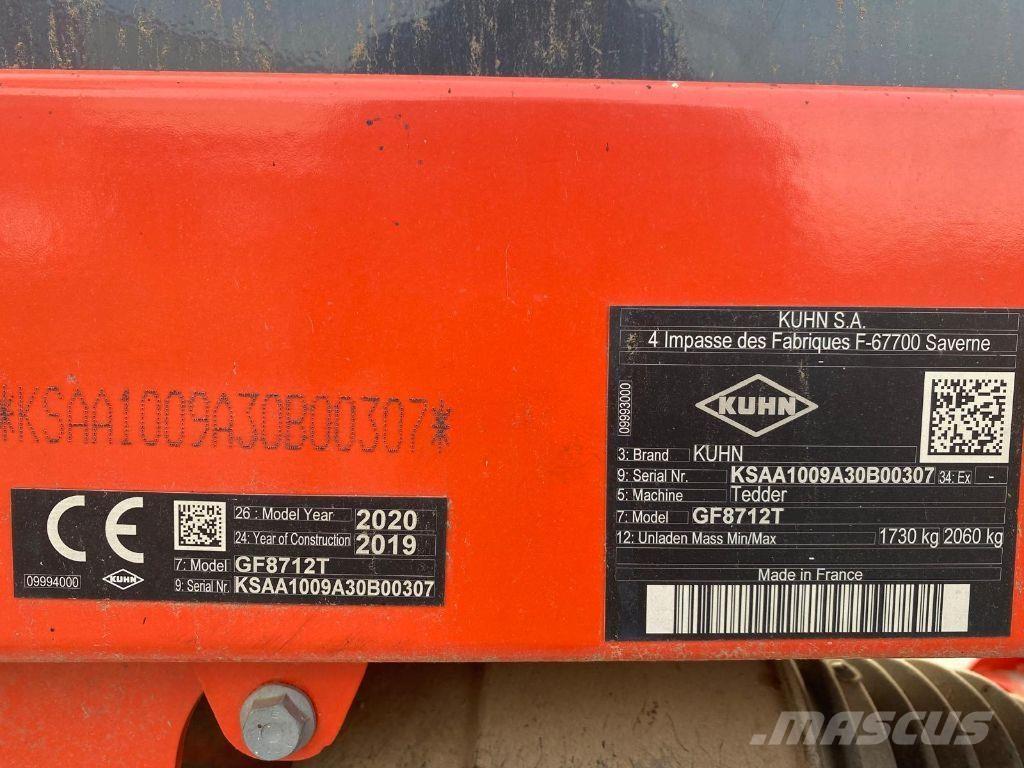 Kuhn GF8712T Okretači i sakupljači sena