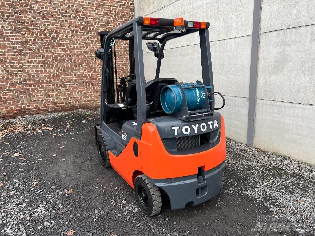 Toyota 02-8 FGF 15 Plinski viljuškari