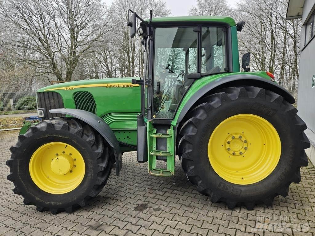 John Deere 6520 Traktori