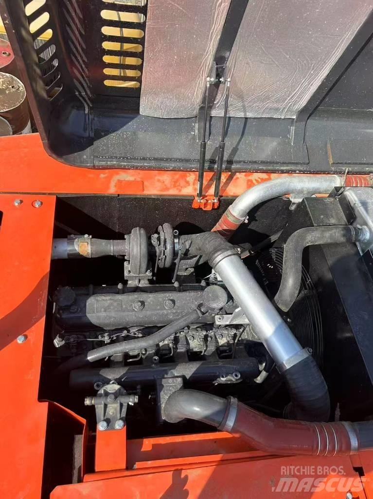 Doosan DX225LC-9C Bageri guseničari
