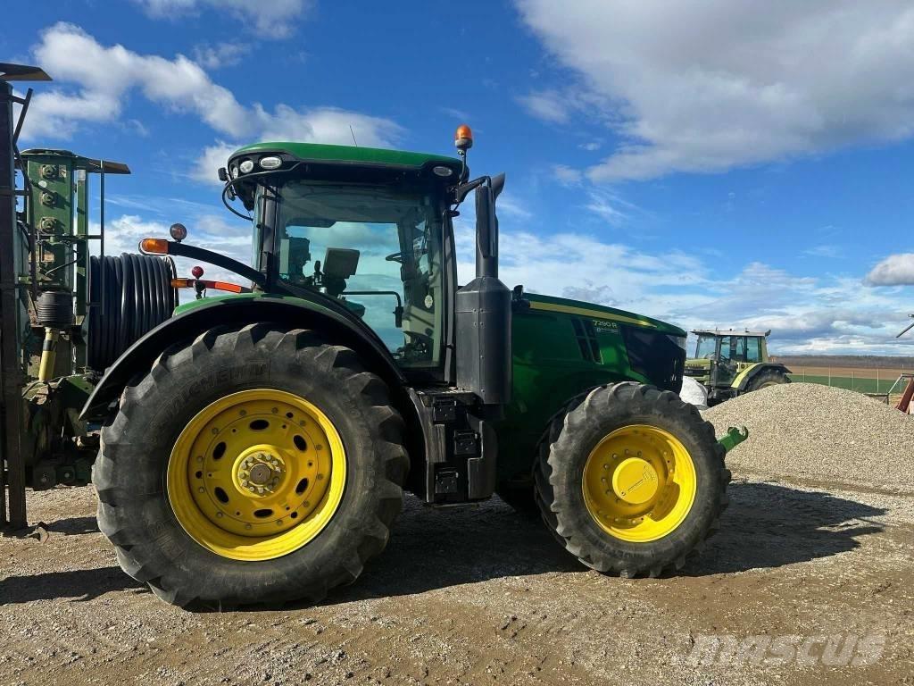 John Deere 7290 R Traktori