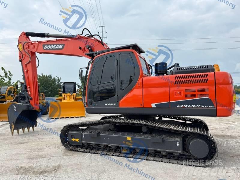 Doosan DX 225 LC-9C Bageri guseničari
