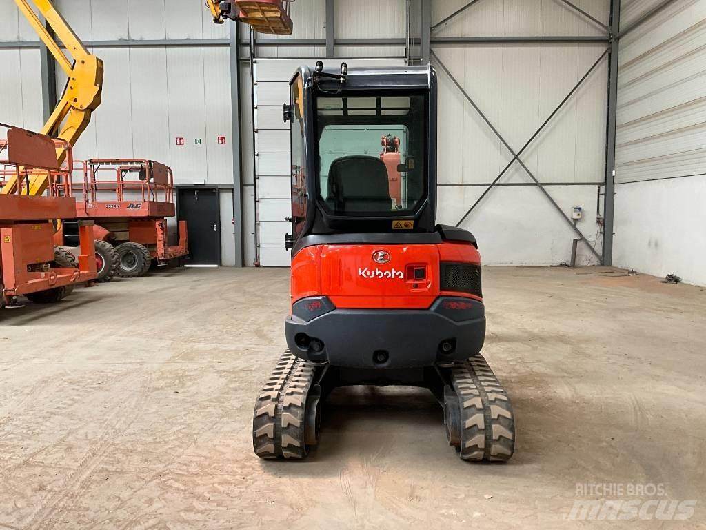 Kubota U 27-4 Mini bageri < 7t