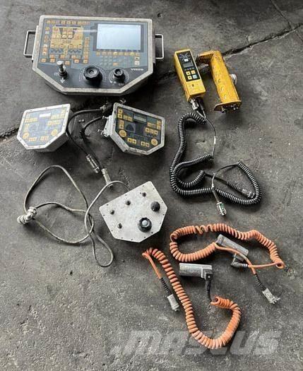 Volvo P 7820C Asfaltni finišeri