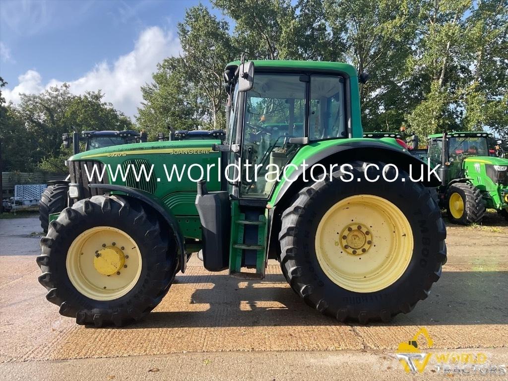 John Deere 6920 S Traktori