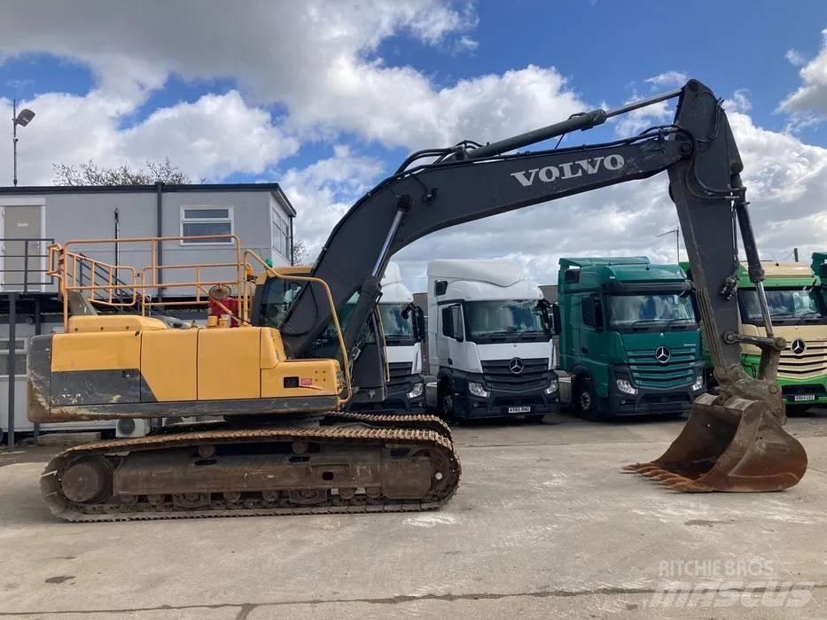 Volvo EC 220 DL Bageri guseničari