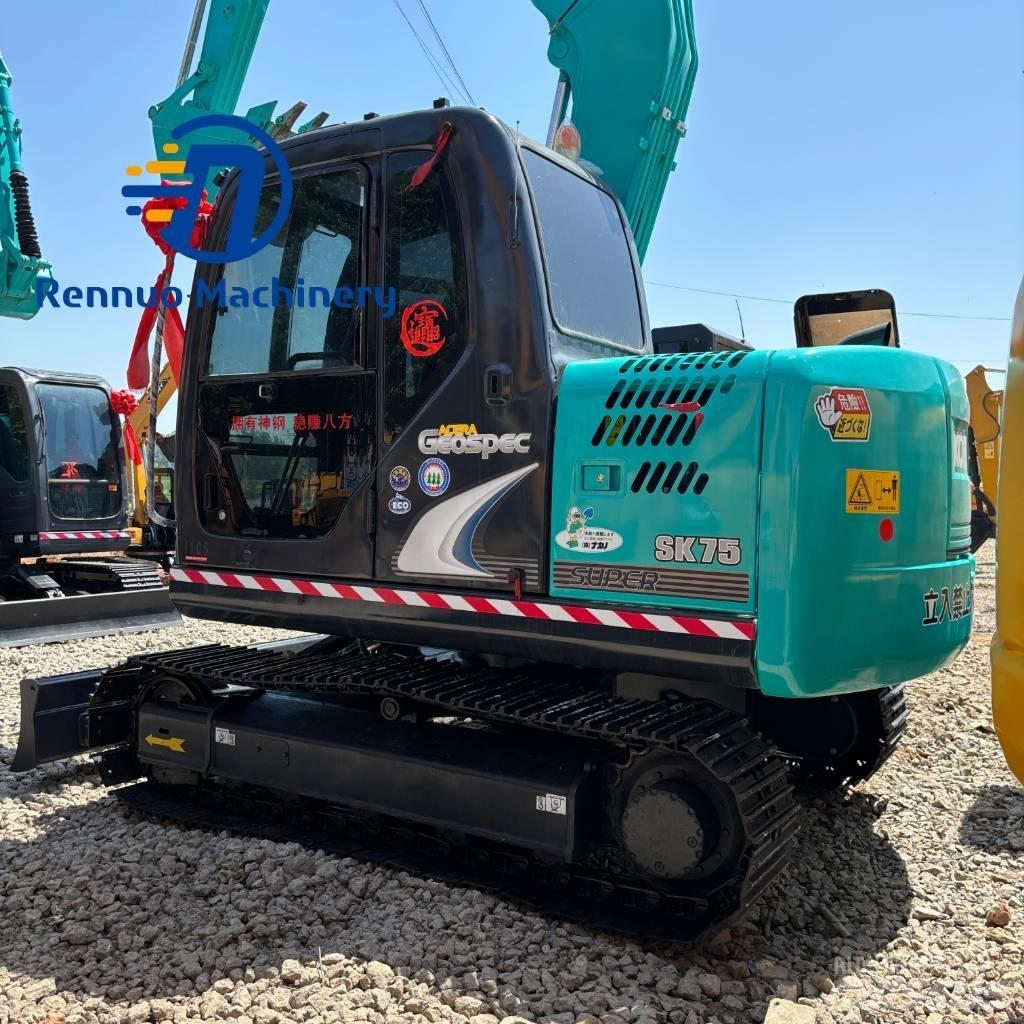 Kobelco SK75 Bageri guseničari