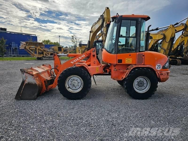 Volvo L 30 B Utovarivači na točkove