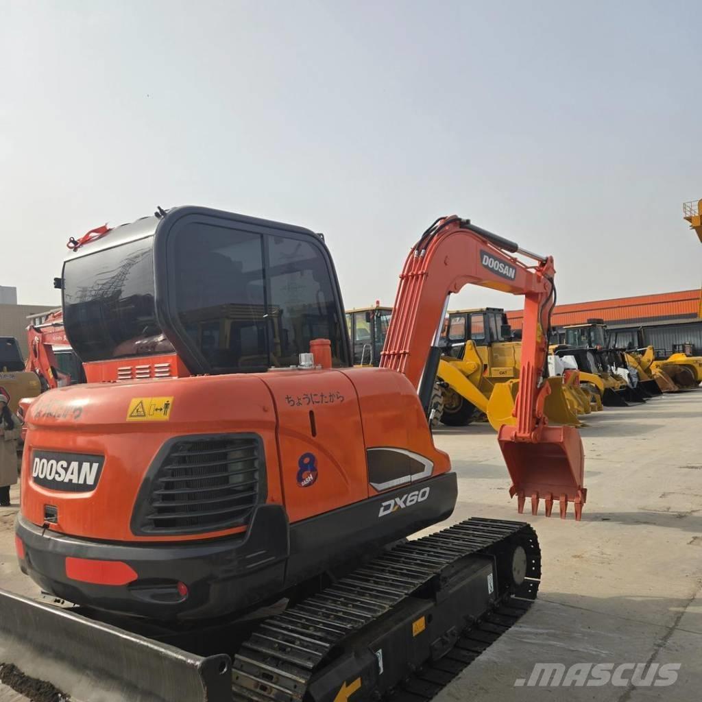 Doosan DX 60-9 C Mini bageri < 7t