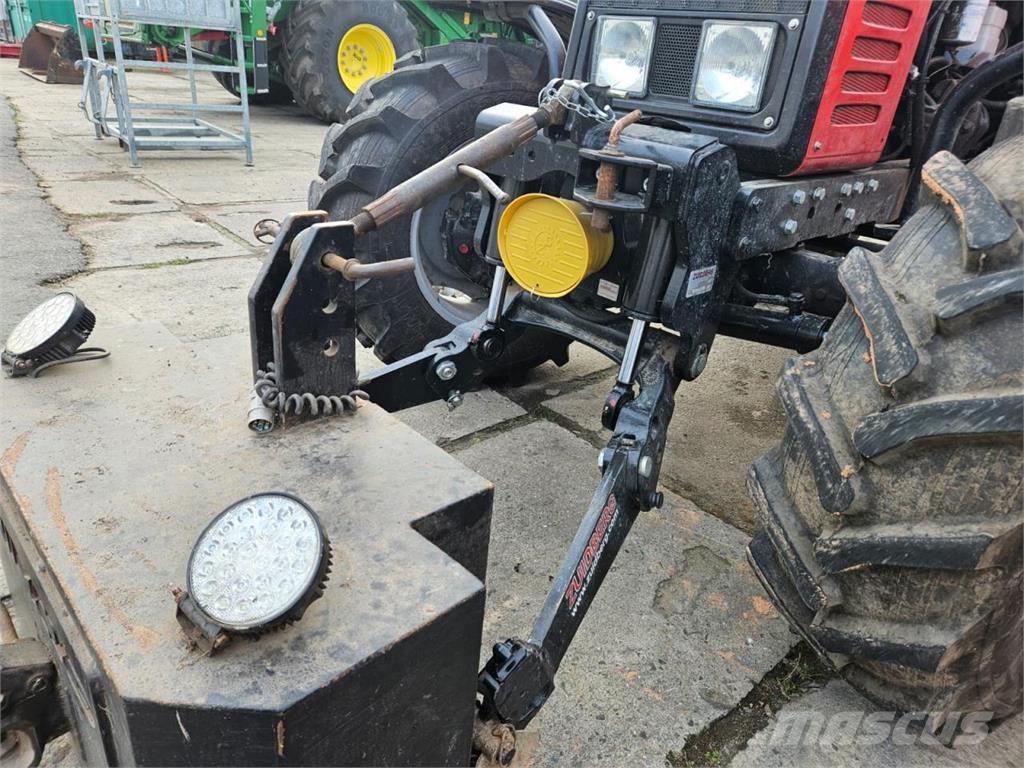 Belarus MTS 1025.2 Traktori