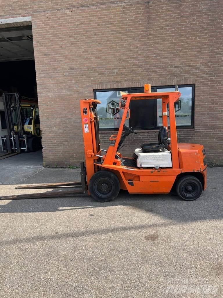 Toyota 02-4FD25 Dizelski viljuškari