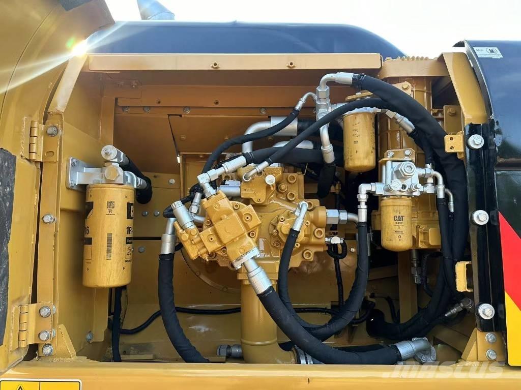 CAT 330 D Bageri guseničari