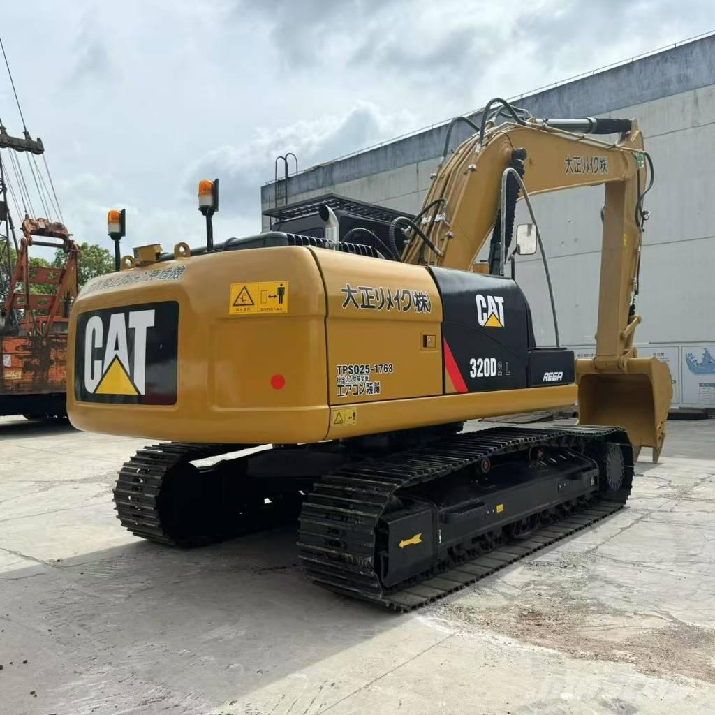 CAT 320D2 Bageri guseničari