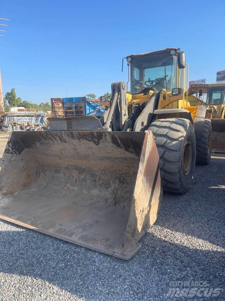 Volvo L 120 E Utovarivači na točkove