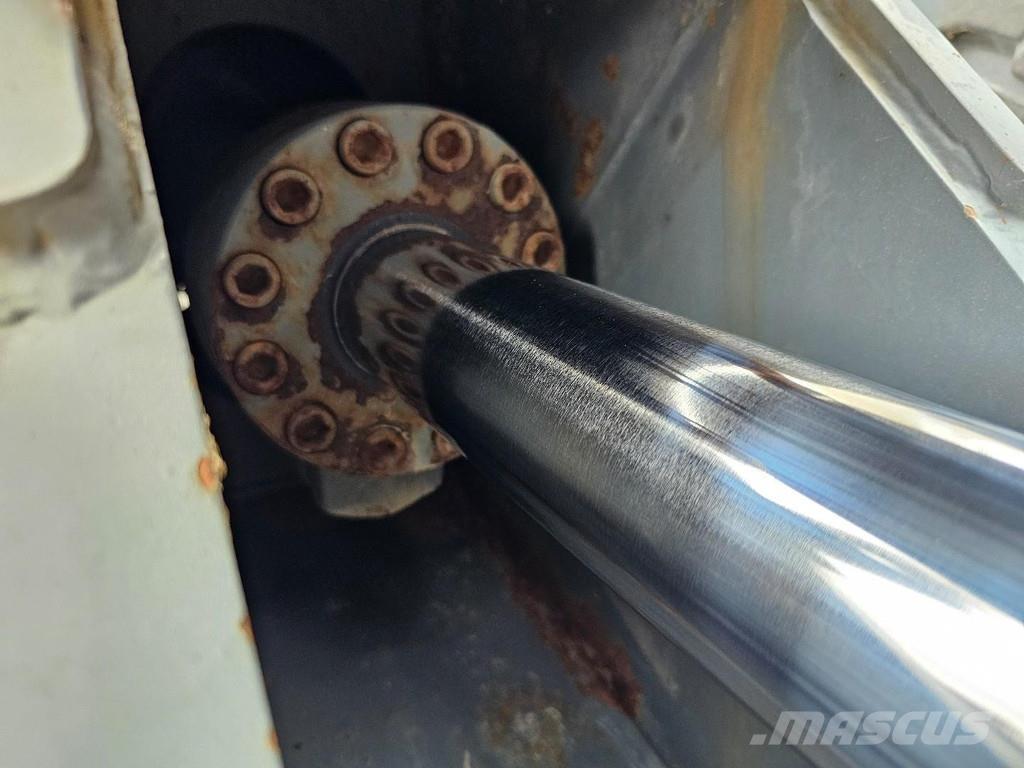 Terex TM350 Bageri za prenos primarnih/sekundarnih sirovina