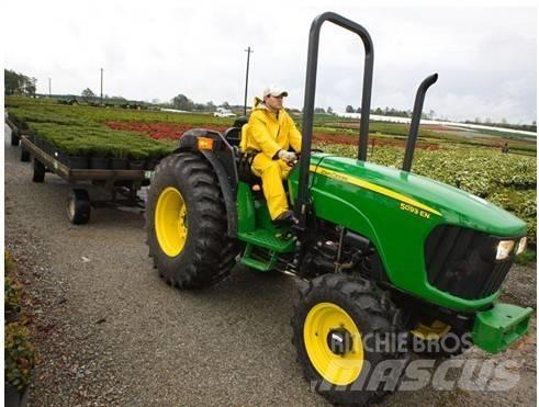 John Deere JD5093EN Traktori