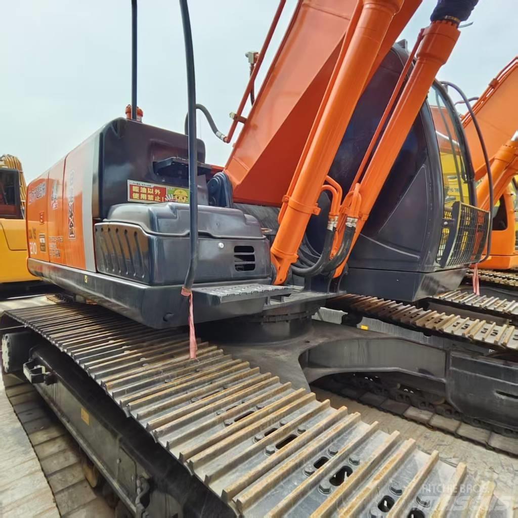 Hitachi ZX 210 Bageri guseničari