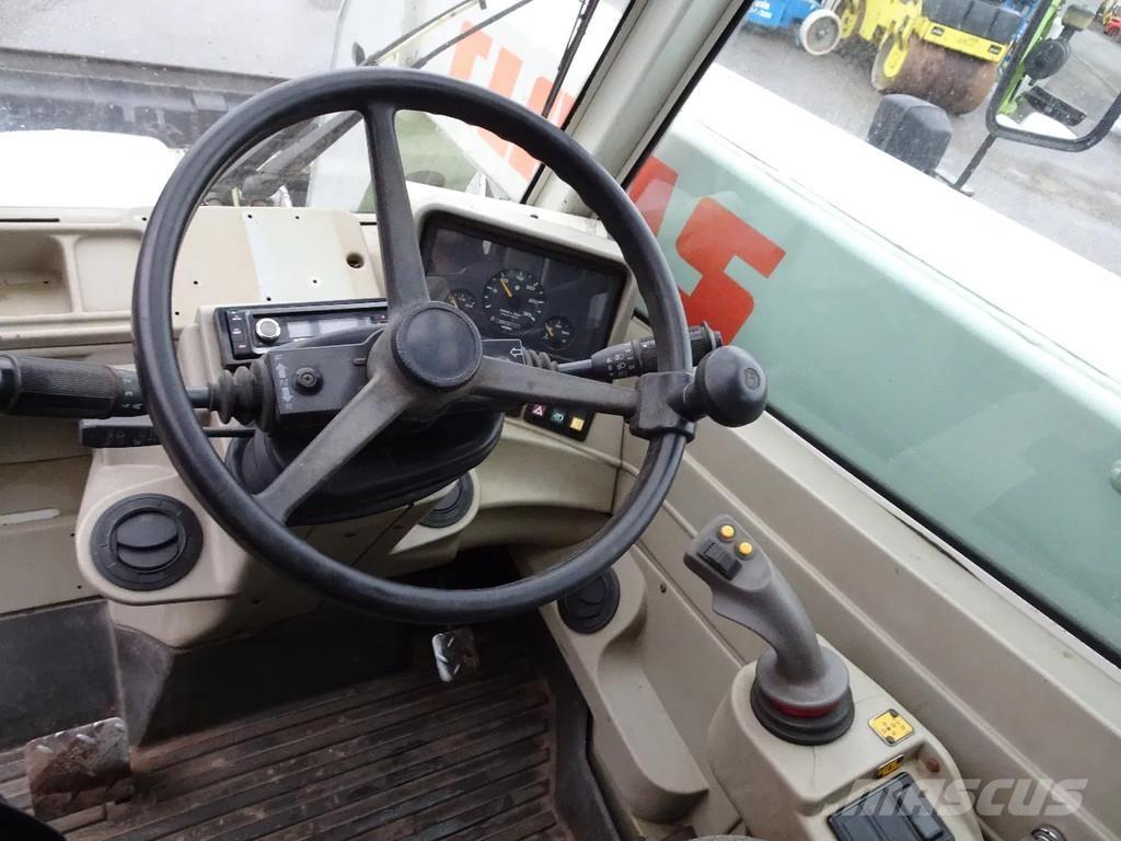 CLAAS 974 Teleskopski viljuškari