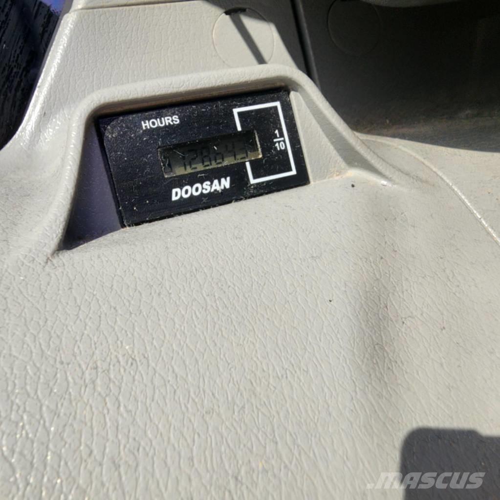 Doosan DX300LC-5L Bageri guseničari