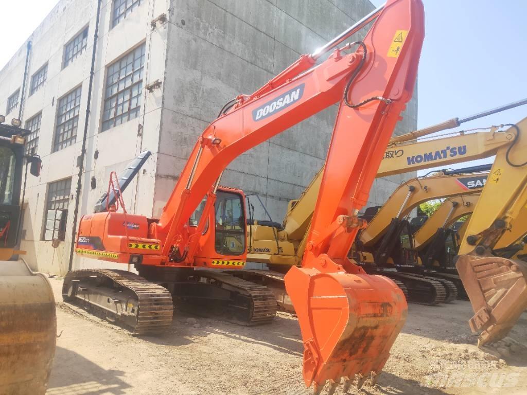 Doosan DH220LC-7 Bageri guseničari