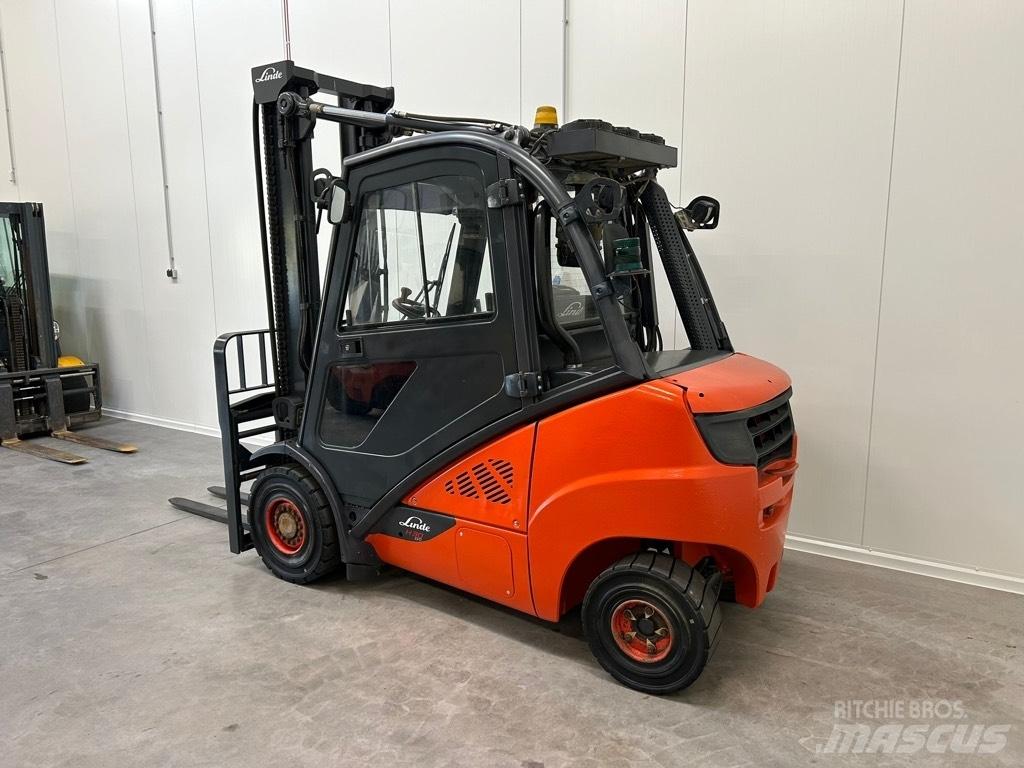 Linde H30D-02 EVO Dizelski viljuškari