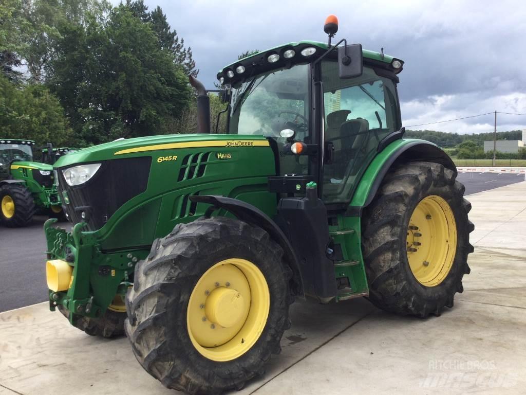 John Deere 6145R Traktori
