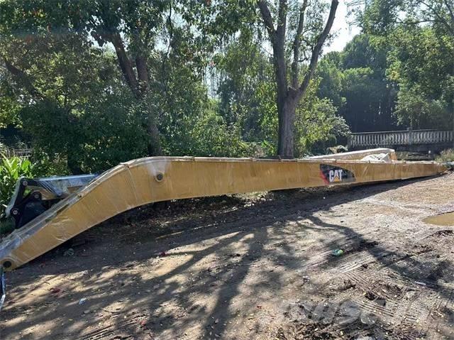 CAT 320 C Polovni amfibijski bageri