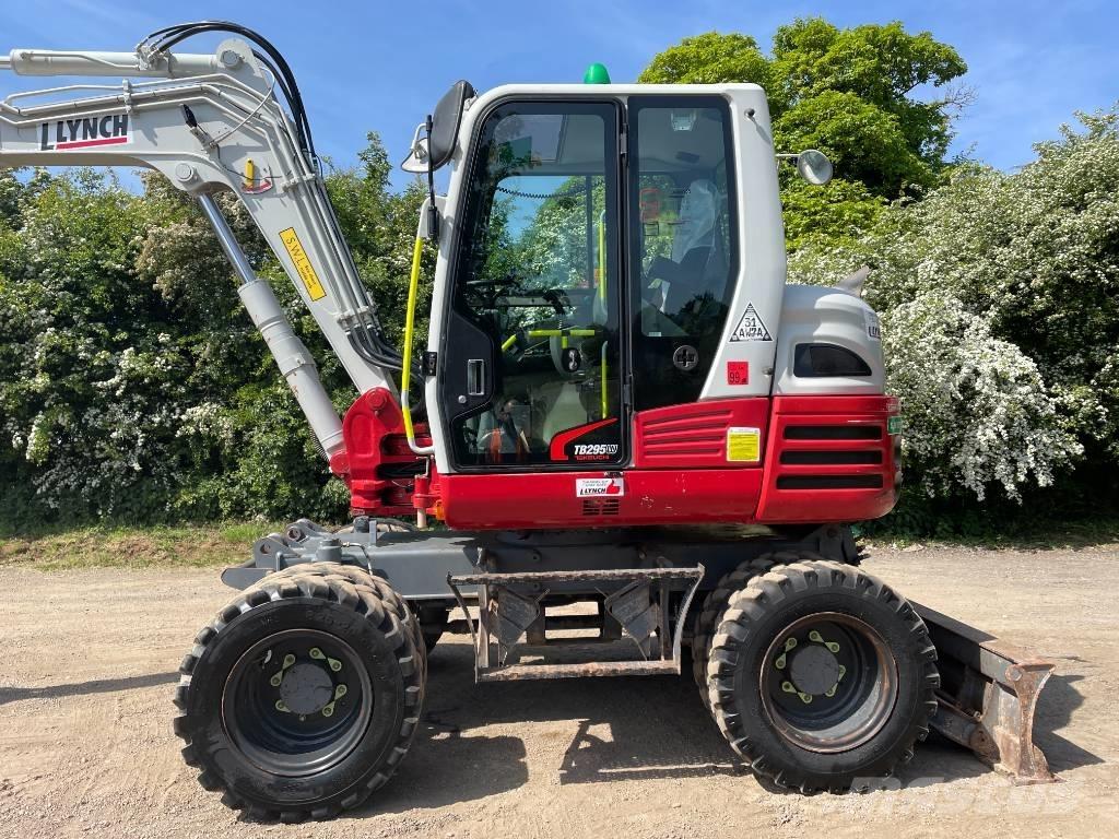 Takeuchi TB 295 W Bageri točkaši