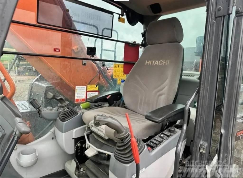 Hitachi ZX 300 LC-6 Bageri guseničari