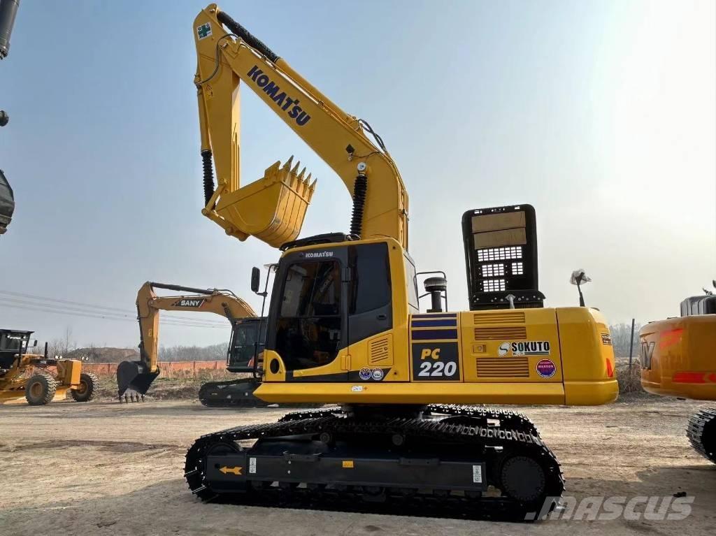 Komatsu 220 Bageri guseničari