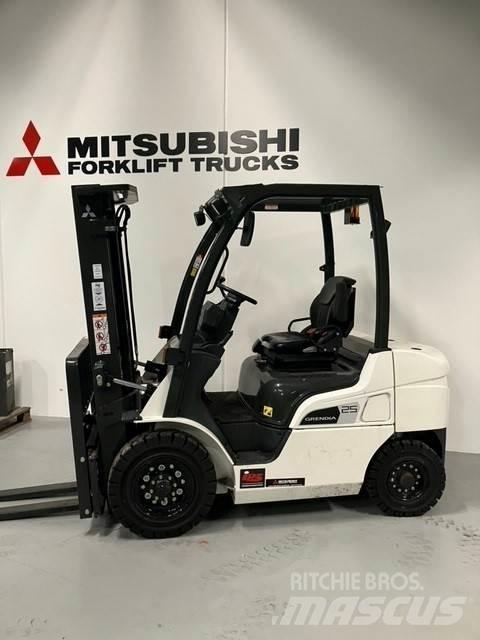 Mitsubishi FD25N3 Dizelski viljuškari