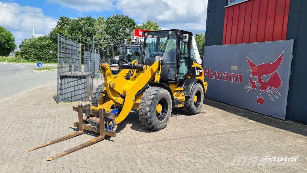 CAT 908 Utovarivači na točkove