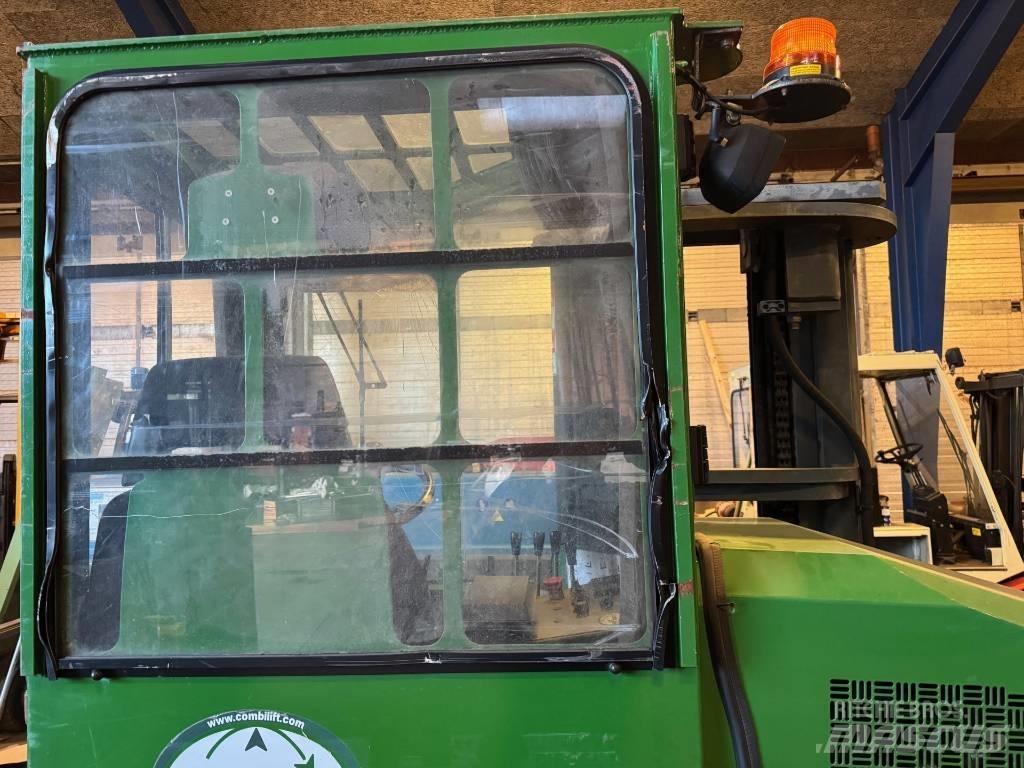Combilift C 4000 Viljuškari sa 4-stranskim dohvatom