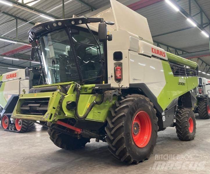 CLAAS LEXION 6800 Kombajni