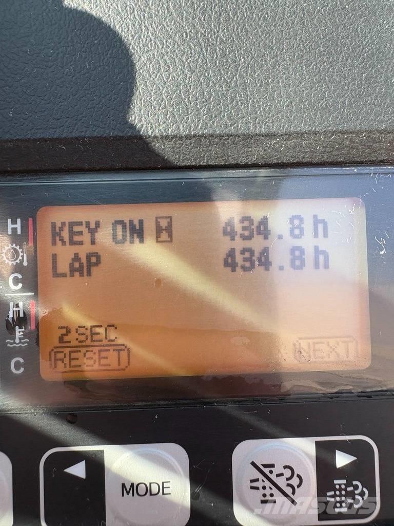 Toyota 8 FDF 25 Dizelski viljuškari