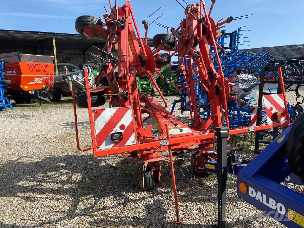 Kuhn GF8702 Okretači i sakupljači sena