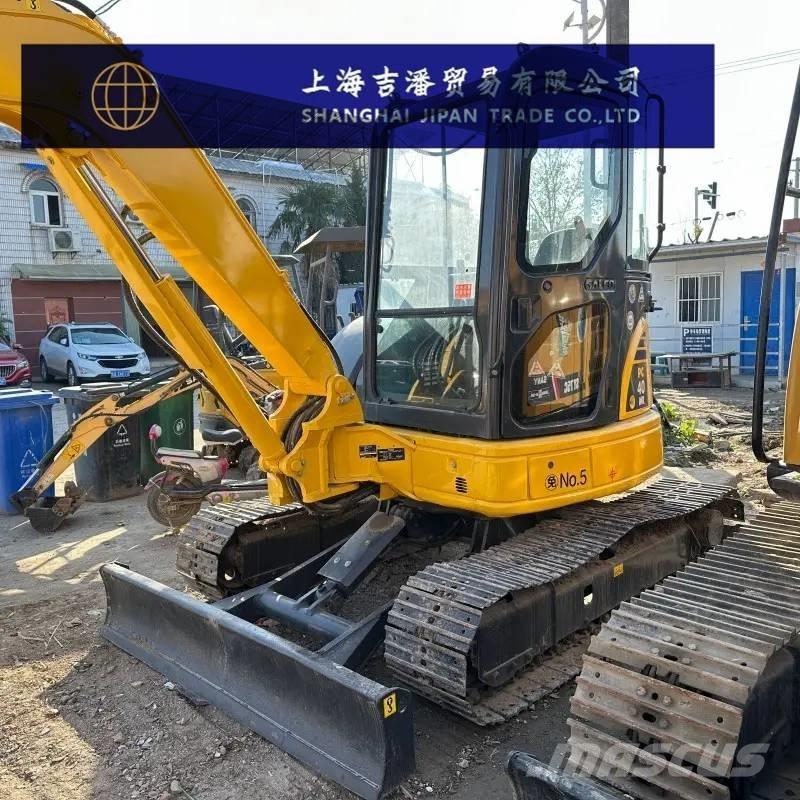 Komatsu PC 40 Mini bageri < 7t