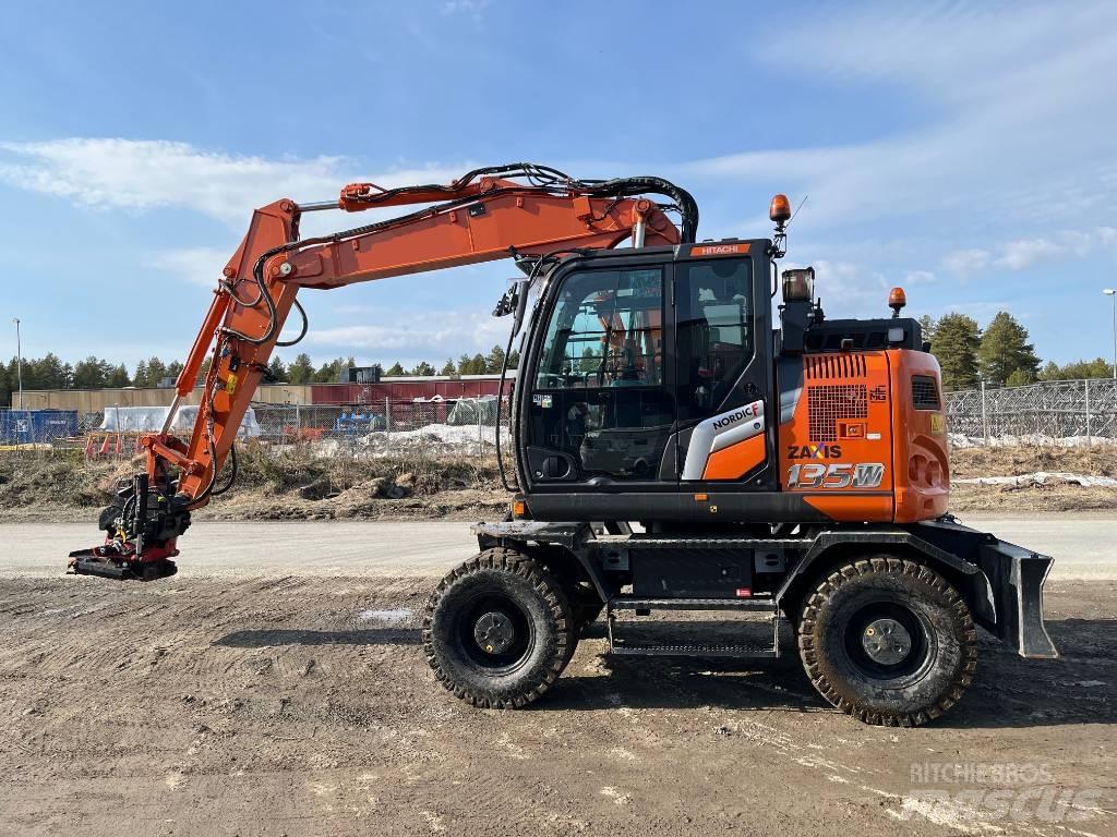 Hitachi ZX135W-7 Bageri točkaši