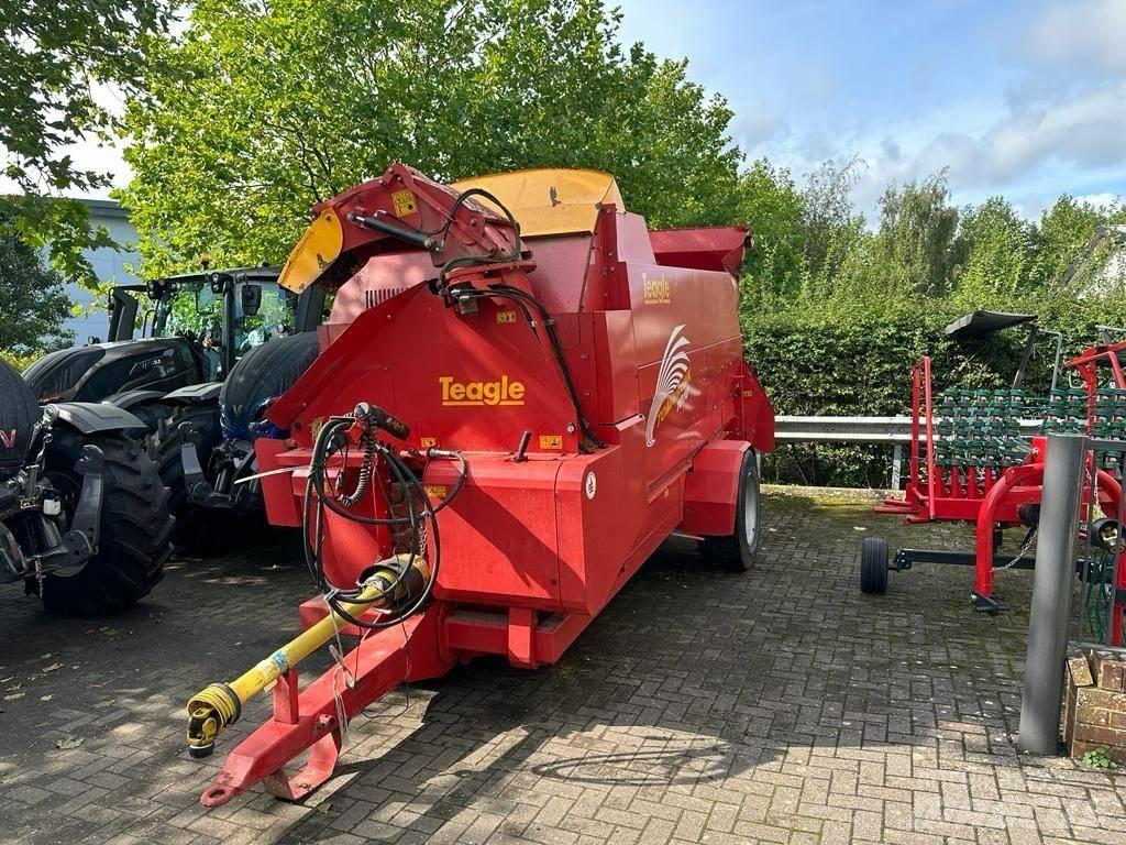 TEAGLE TOMAHAWK 1010 Rezači za bale, oprema za rezanje i odvajanje bal